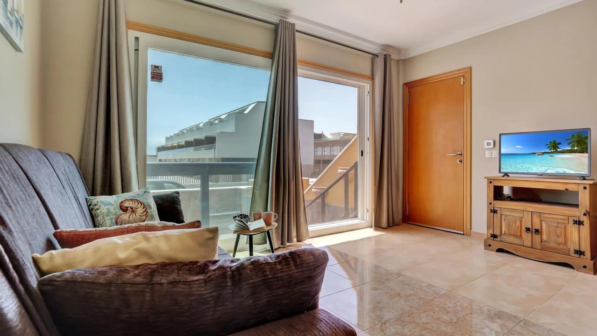 La Concha Beach Apartments With Pool For Kids! Cotillo 0*,  Ισπανία