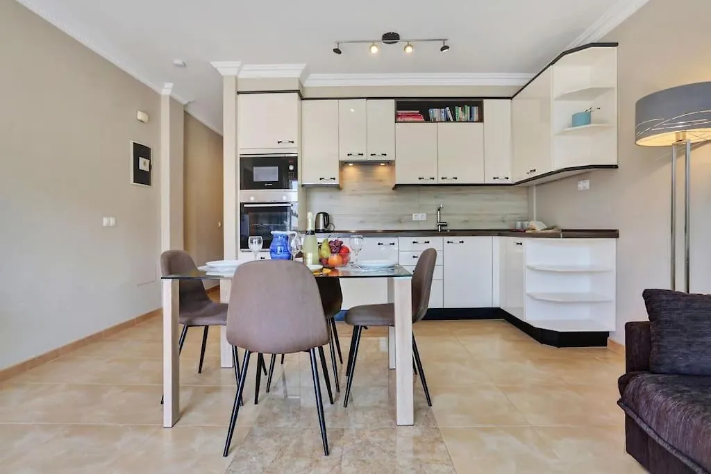 La Concha Beach Apartments With Pool For Kids! El Cotillo  0*, El Cotillo (Fuerteventura) Spain